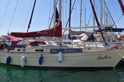 1996 Victoria 34