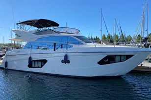 2017 Absolute 52 FLY