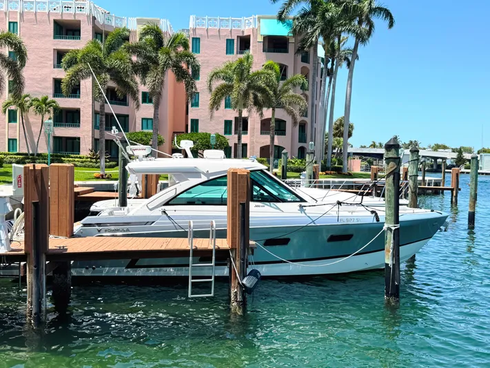 Happy2gether Yacht Photos Pics 