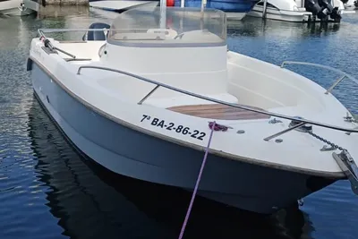 2010 B2 Marine 650