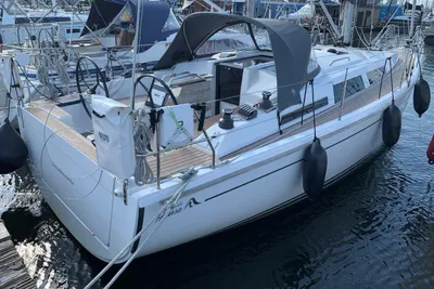 2022 Hanse 348