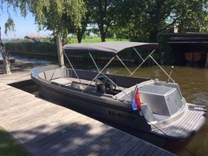 2023 Van Vossen 700 tender