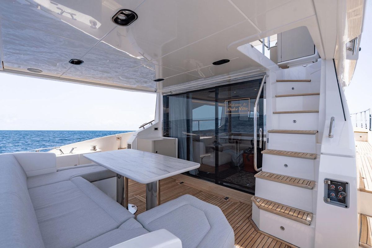 2024 Azimut 60 