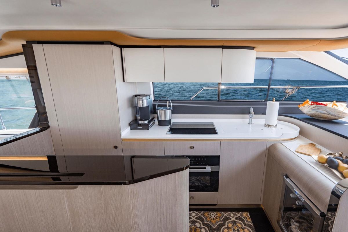 2024 Azimut 60 