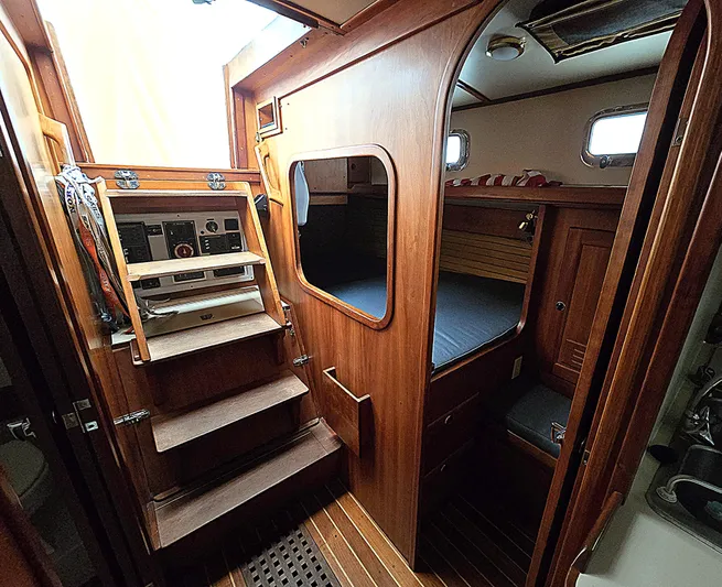 Valhalla Yacht Photos Pics 