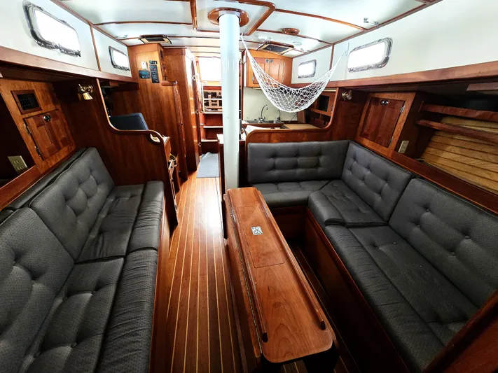 Valhalla Yacht Photos Pics 