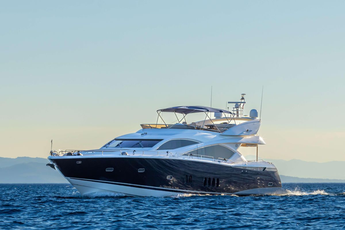 2007 Sunseeker 82 