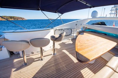 Yacht