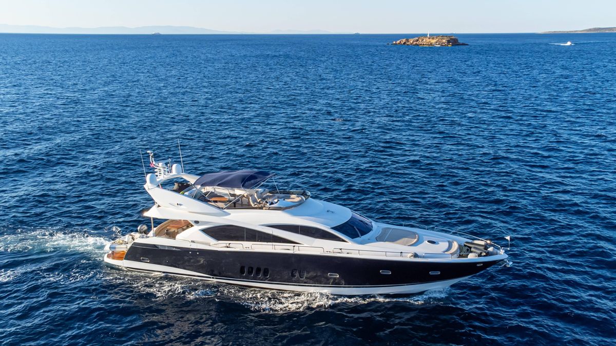 2007 Sunseeker 82 