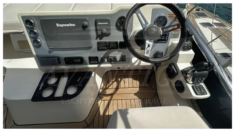  Yacht Photos Pics ABSOLUTE 52 FLY 2014