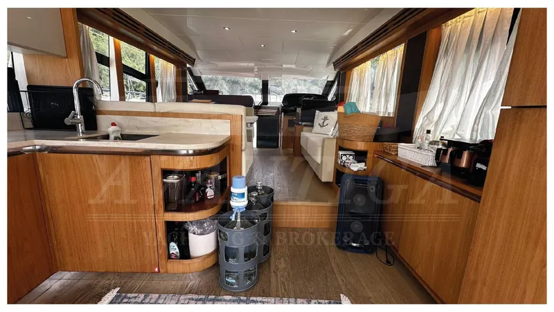  Yacht Photos Pics ABSOLUTE 52 FLY 2014