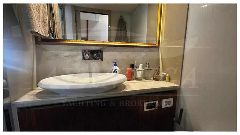  Yacht Photos Pics ABSOLUTE 52 FLY 2014