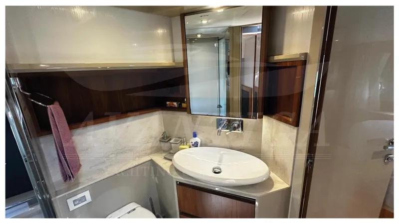  Yacht Photos Pics ABSOLUTE 52 FLY 2014