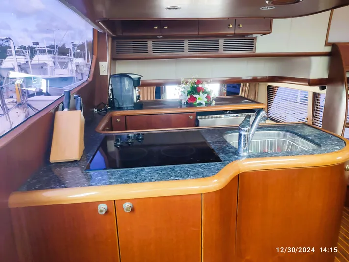 Now Or Never Yacht Photos Pics 