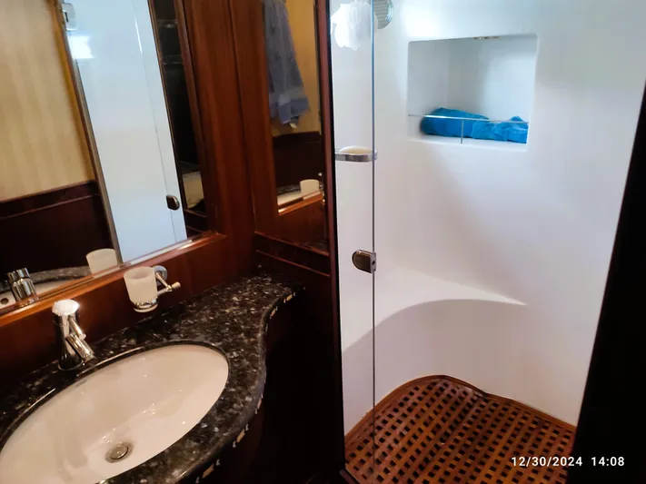 Now Or Never Yacht Photos Pics 