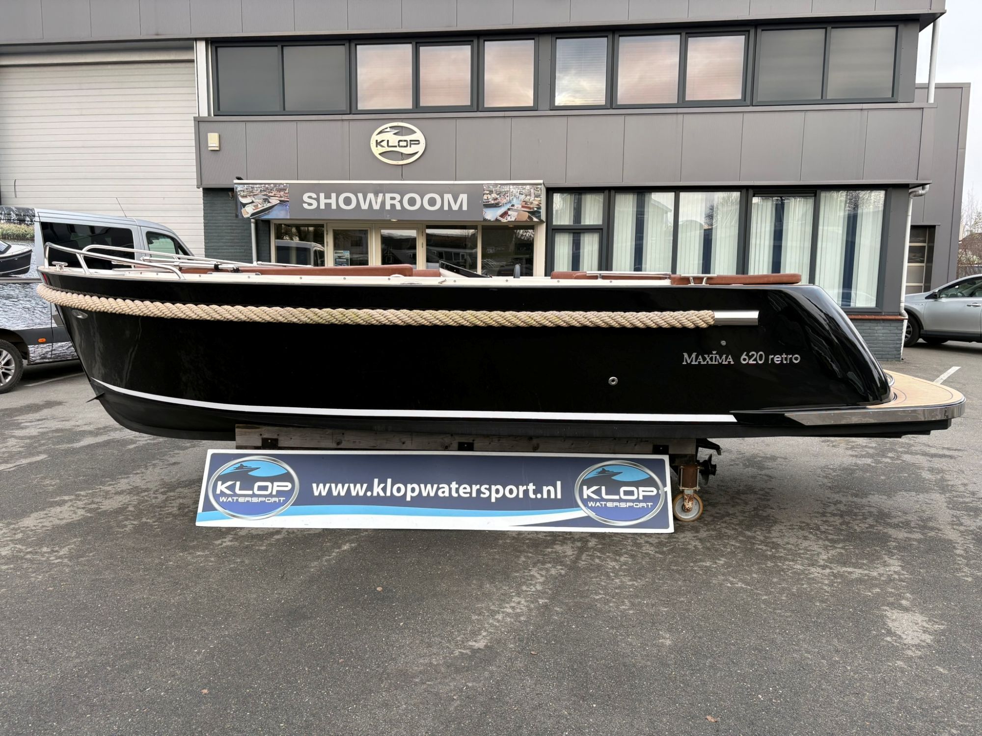 2020 Maxima 620 Retro met Suzuki 30 pk zwart!