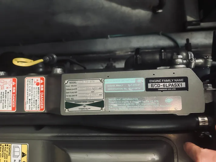 Kallaloo Yacht Photos Pics 