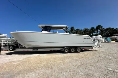 Twin Vee 400 GFX2 CC