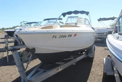 Scout 210 Dorado