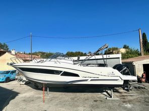 2018 Jeanneau Cap Camarat 9.0 wa