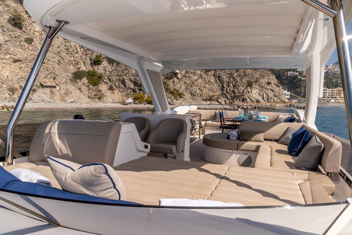 2018 Sunseeker 67 