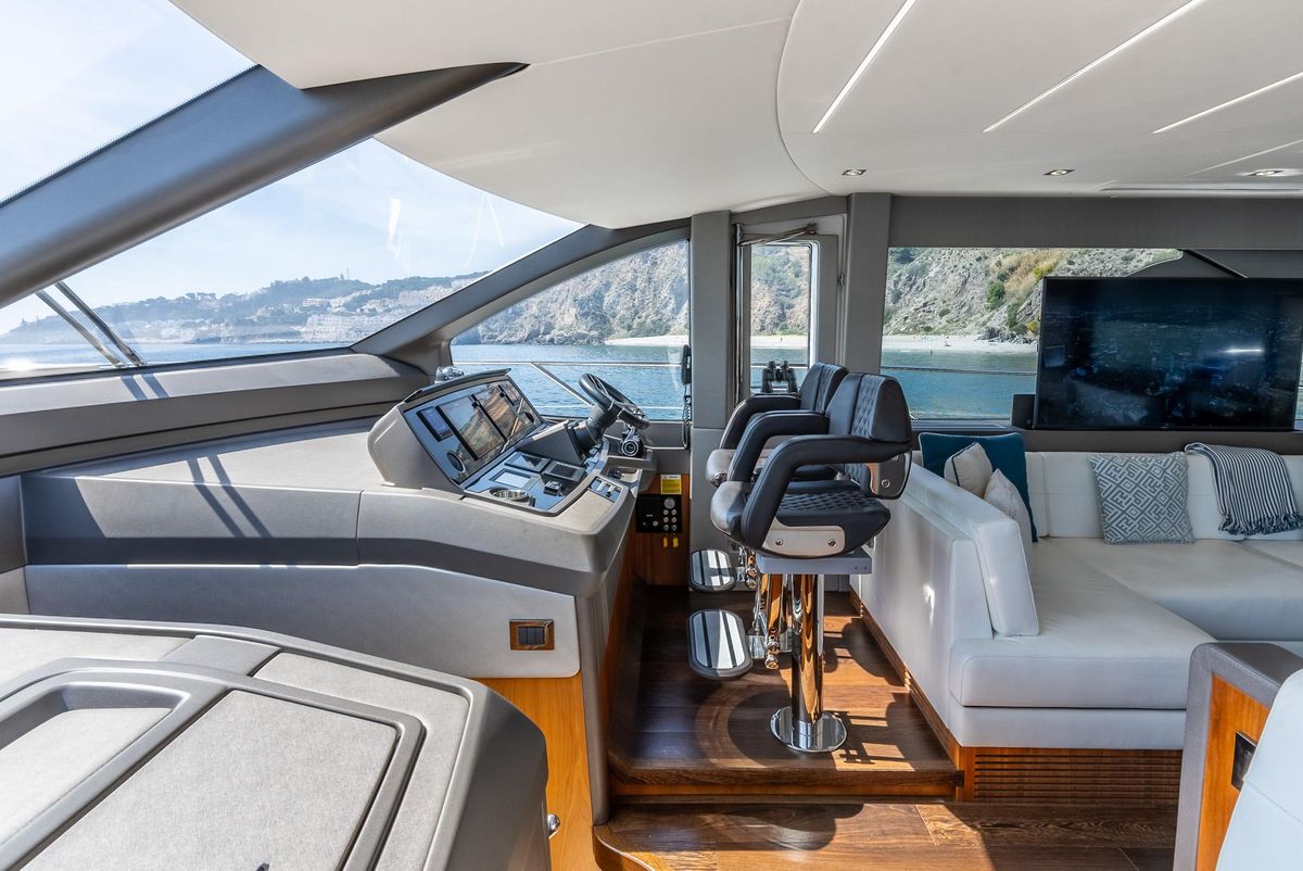 2018 Sunseeker 67 