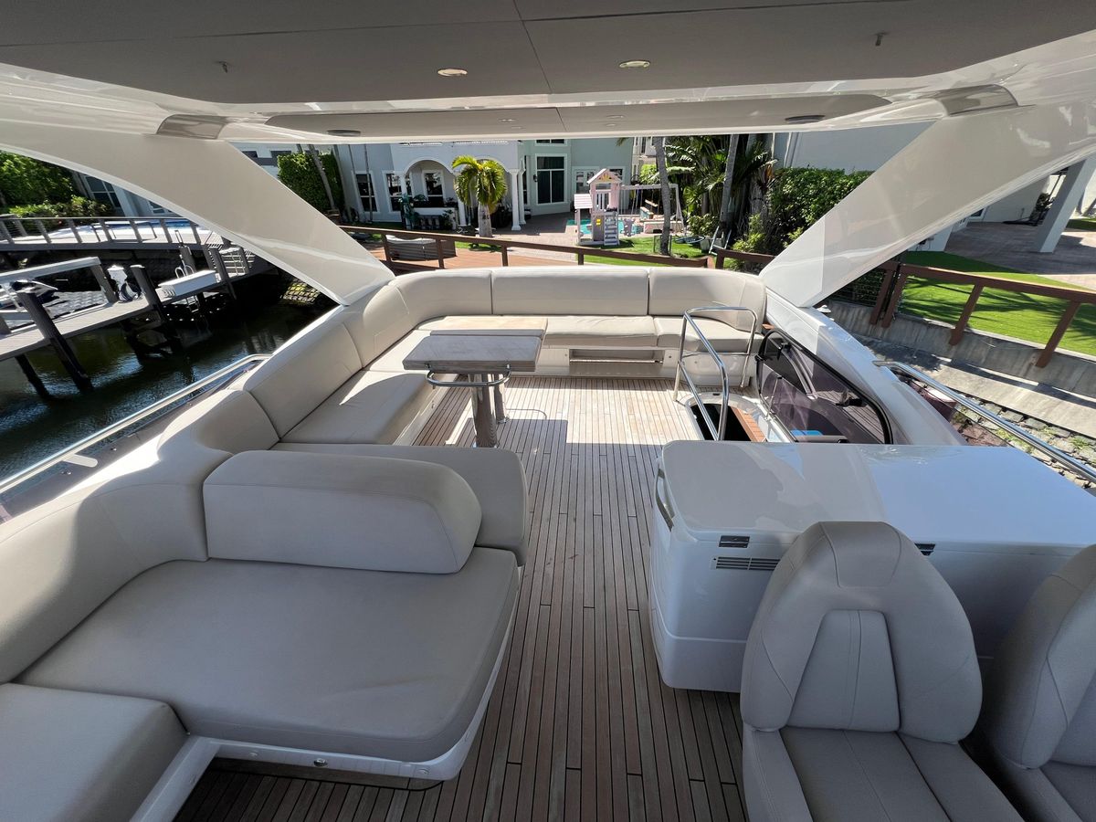 2018 Princess 55 