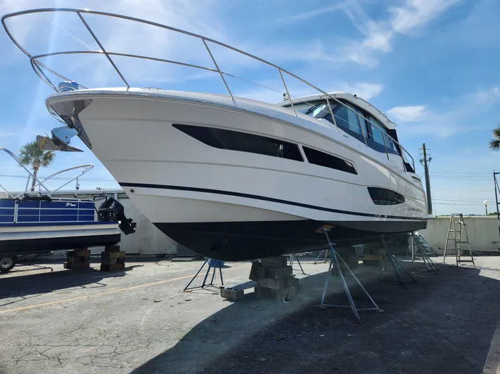 Foxyot Yacht Photos Pics 