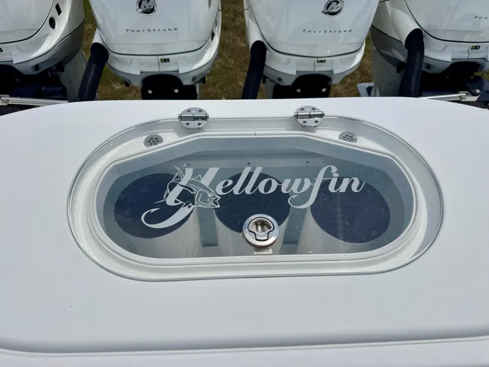  Yacht Photos Pics Yellowfin 39 Offshore 2020 boat with multiple outboard engines and branded livewell.