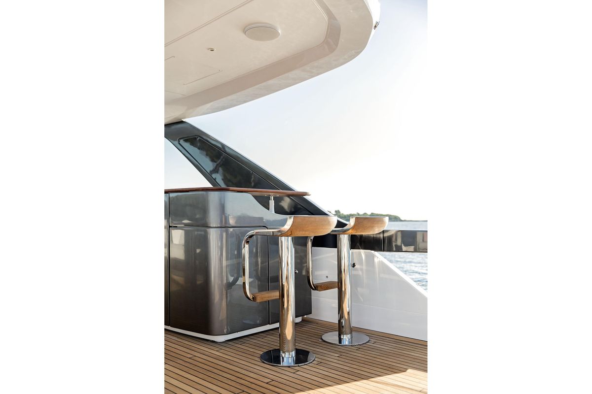 2025 Azimut 85 