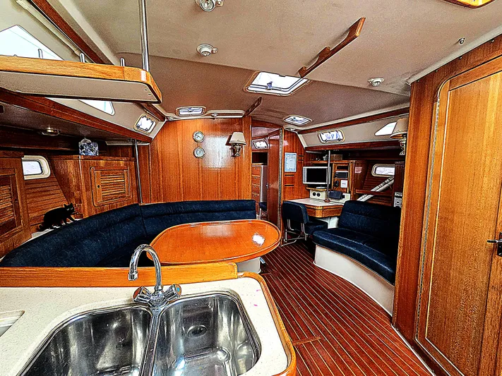Maria Ann II Yacht Photos Pics 