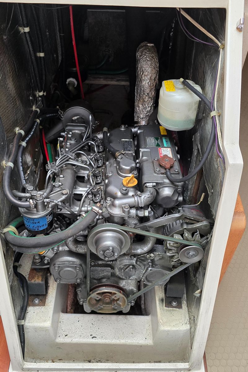 1998 Catalina 42 