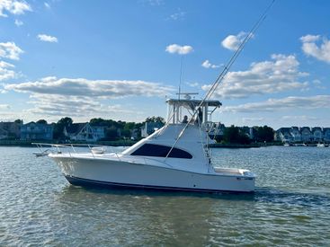 2005 40' Luhrs-38 Convertible Ocean City, MD, US