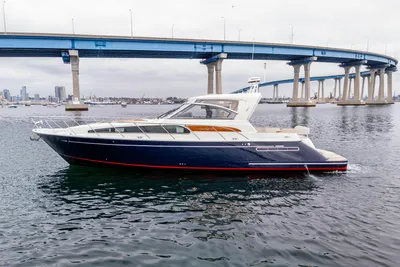 Chris-Craft Roamer 40