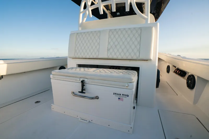  Yacht Photos Pics 2023 Front Runner 36 Center Console boat interior with cushioned seating and storage.