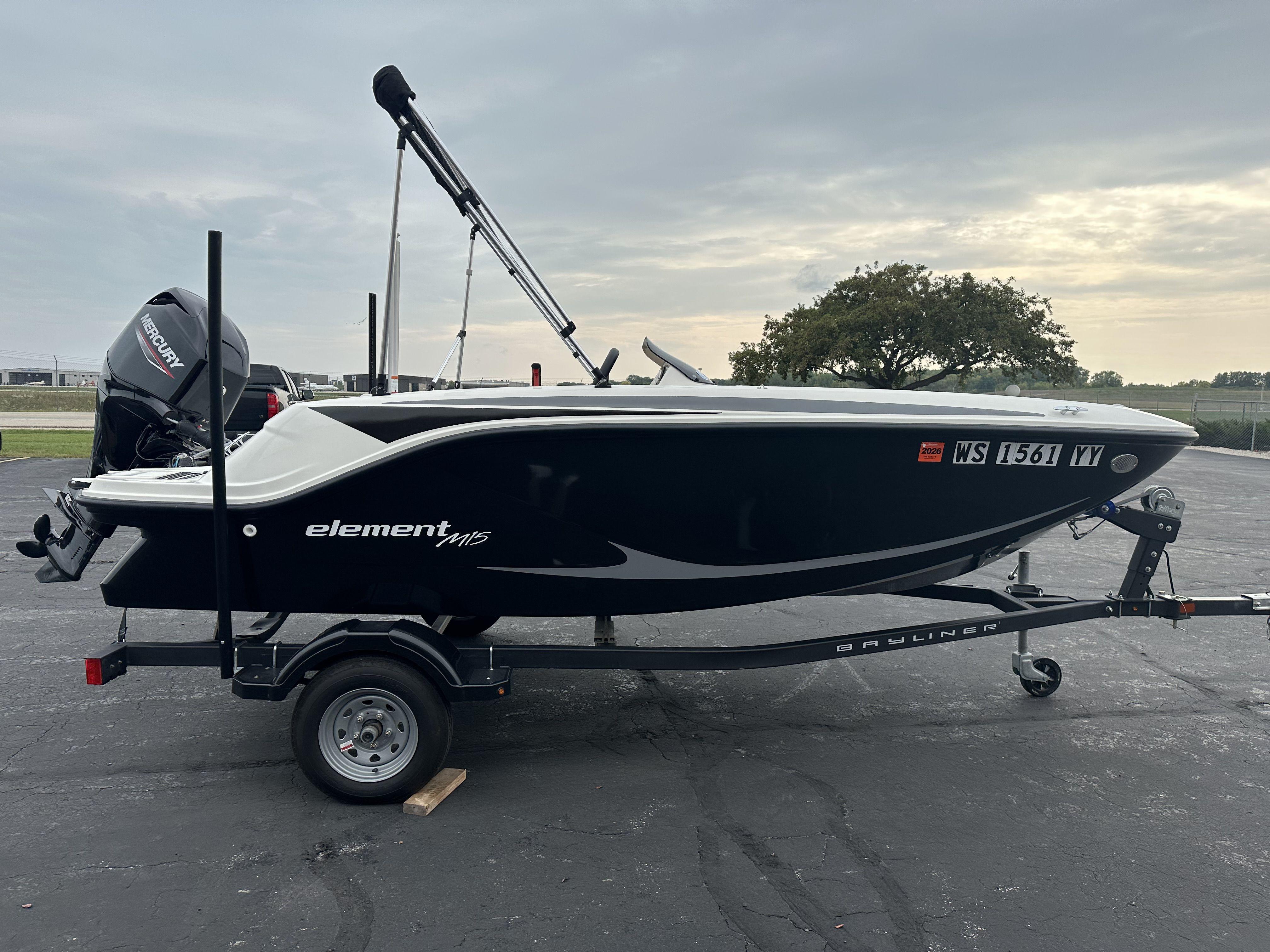 2023 Bayliner M15 Bowrider for sale YachtWorld