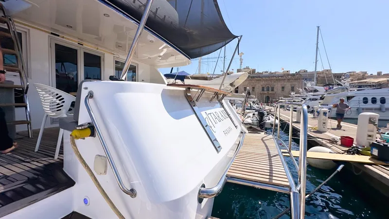 Ataraxis Yacht Photos Pics 