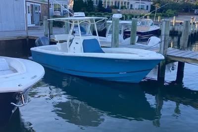 Regulator 23 Forward Seating