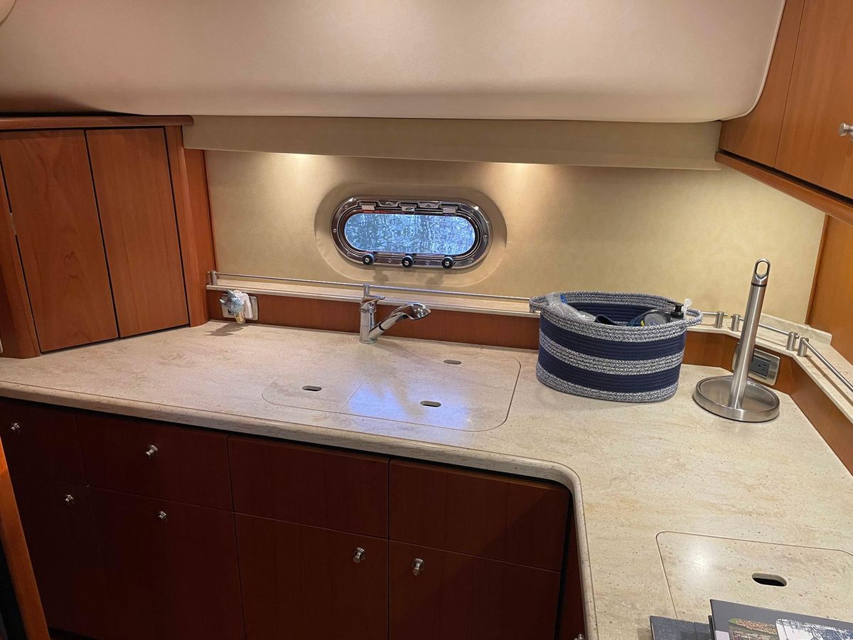 2009 Tiara Yachts 43 