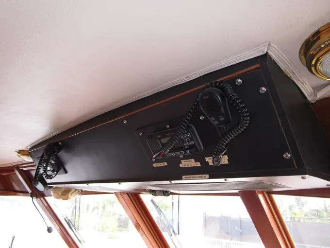 My Alibi Yacht Photos Pics Helm overhead