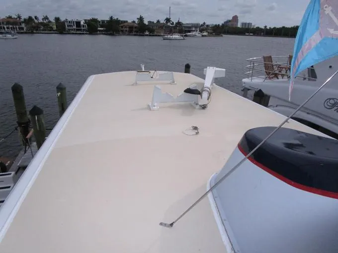 My Alibi Yacht Photos Pics Boat deck