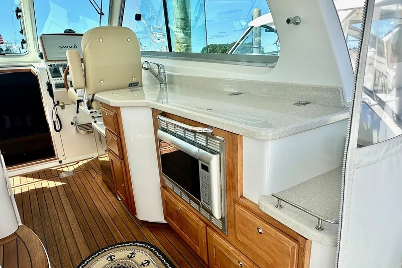 Steel'n Time Yacht Photos Pics Helm Deck