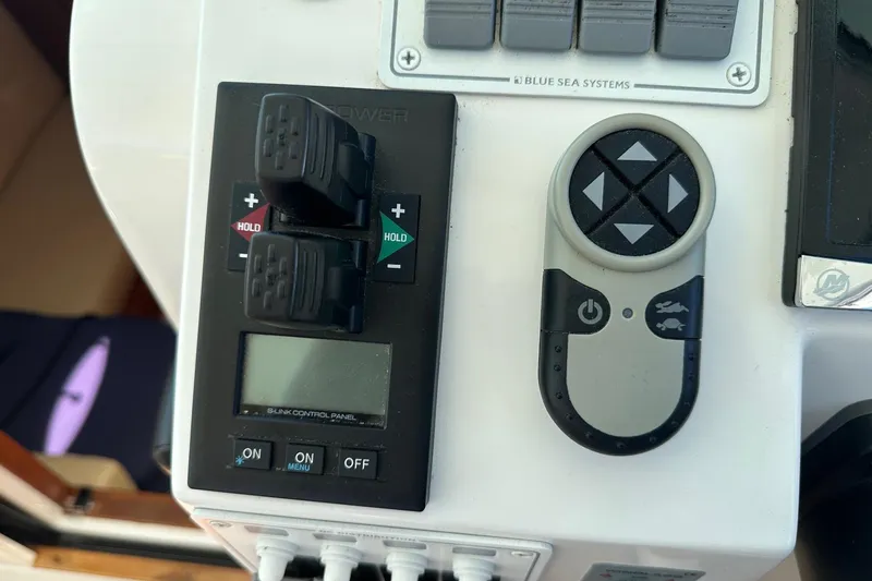 Steel'n Time Yacht Photos Pics Easy Dock Bow and Spotlight Remote