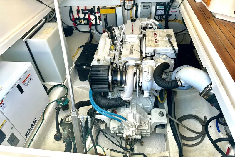 Steel'n Time Yacht Photos Pics Engine Room