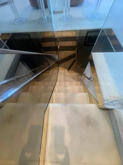 Gentle Ben Yacht Photos Pics MASTER STATEROOM & ENGINE ROOM NETRANCEWAY STEPS