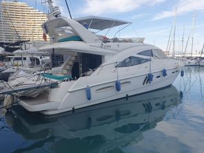 2011 Sealine T60 AURA