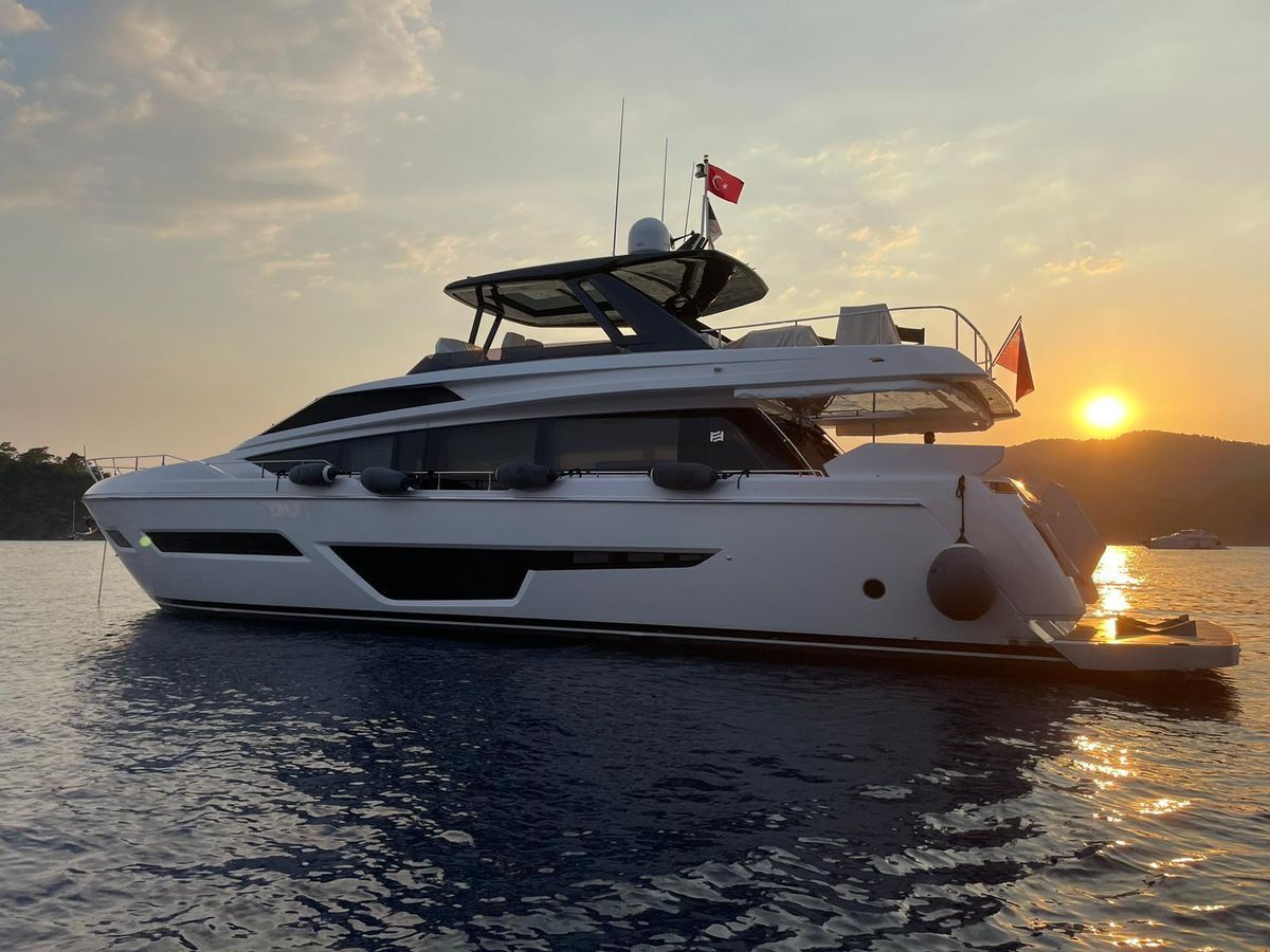 2023 Ferretti Yachts 78 