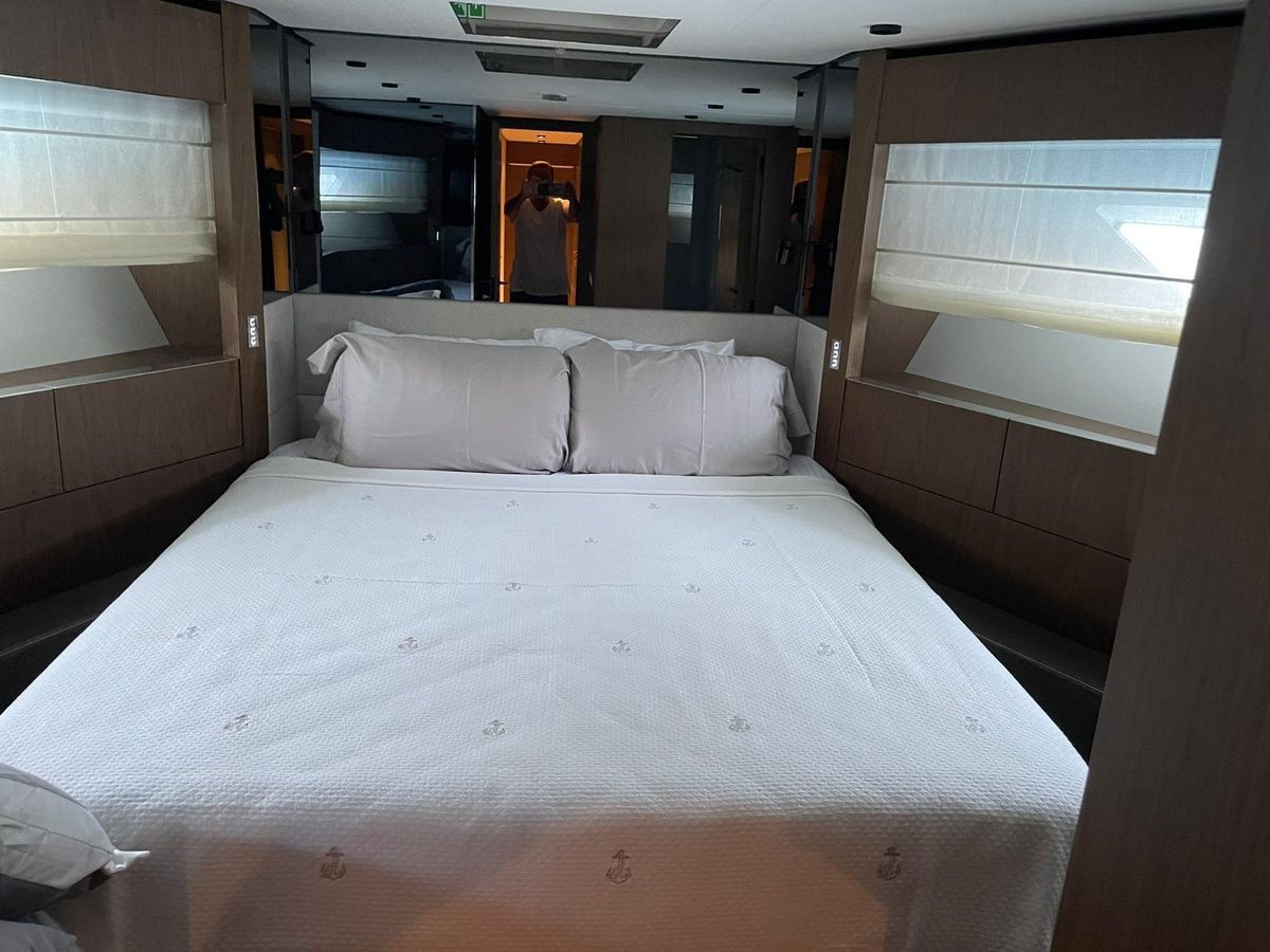 2023 Ferretti Yachts 78 