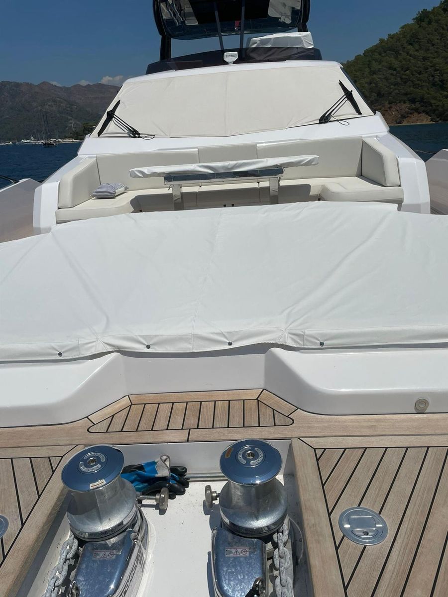 2023 Ferretti Yachts 78 