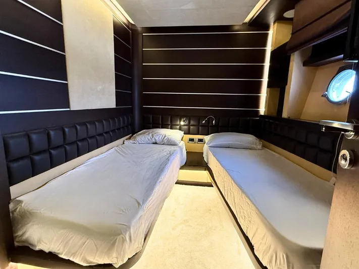  Yacht Photos Pics Luxurious twin bedroom in 2006 Azimut 86S yacht with modern design and ambient lighting.